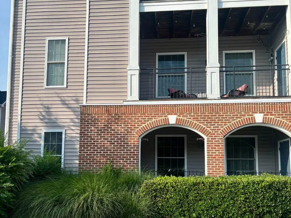 46606 Drysdale Ter Unit 100, Sterling, VA 20165