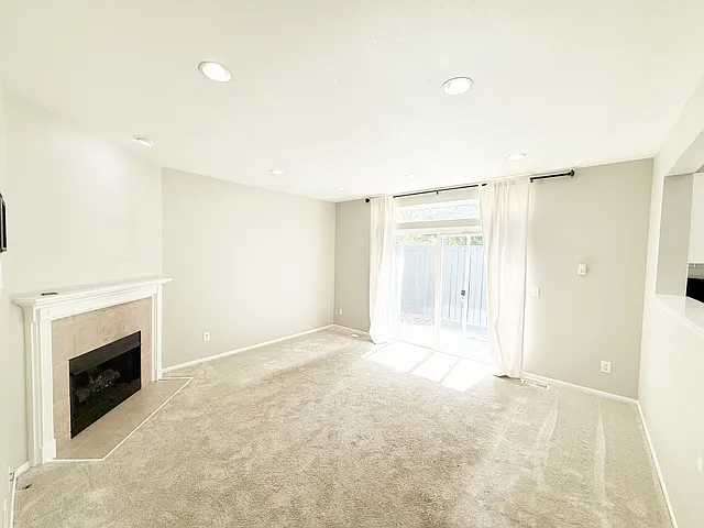 1059 NW Gladiola Ct — Photo 10
