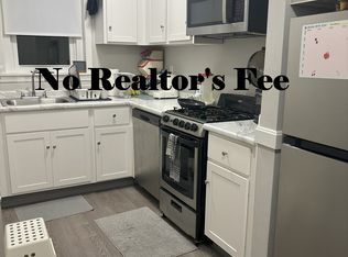 368A Riverway St, Boston, MA 02115