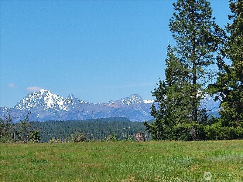 2nd image of 7 Summit View at Wallace Ranch