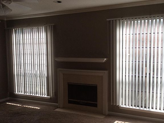 Living Room w/Fireplace
