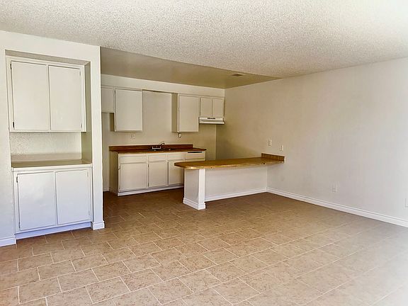 2nd image of 11661 White Ave #10
