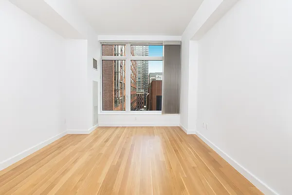 Rented by Compass | media 65