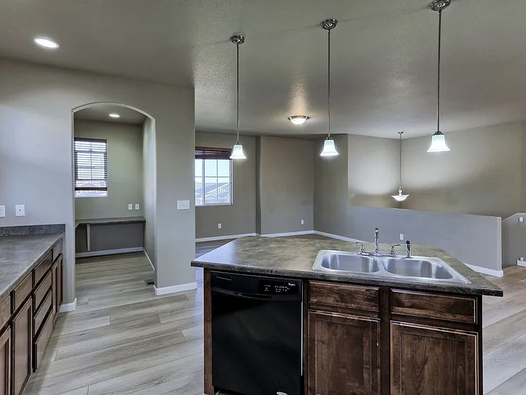 440 Cholla Dr — Photo 9