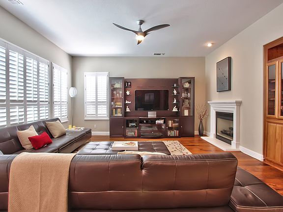 5th image of 3007 Melina Dr