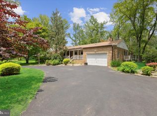 161 Bull Run Rd, Pennington, NJ 08534