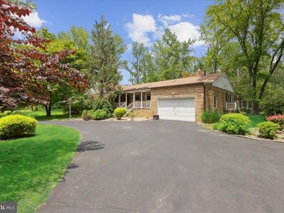 161 Bull Run Rd, Pennington, NJ, 08534