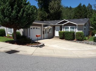 155 Knoll Terrace Dr, Canyonville, OR 97417