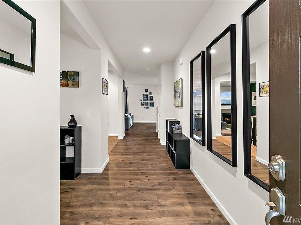 1st image of 13812 67th Ave E