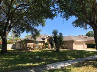 887 Lake Jackson Cir, Apopka, FL 32703