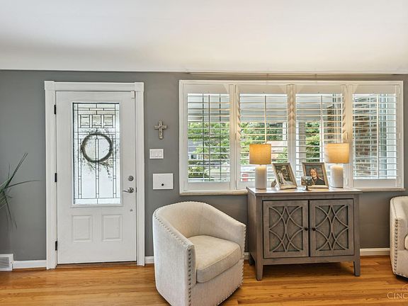 3rd image of 1850 Sylved Ln