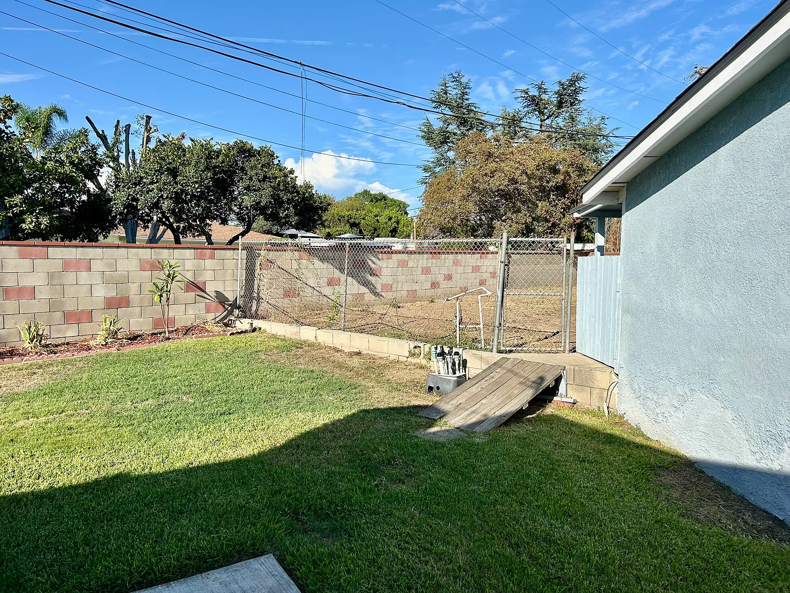 3 bed, 1.5 bath, 1484 sqft, $3,695 — Photo 3