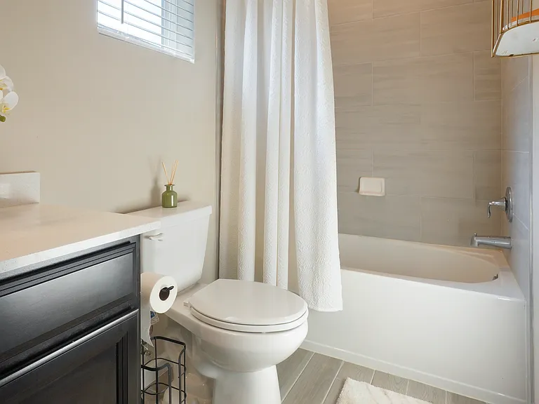 10815 Ventnor Ave — Photo 16