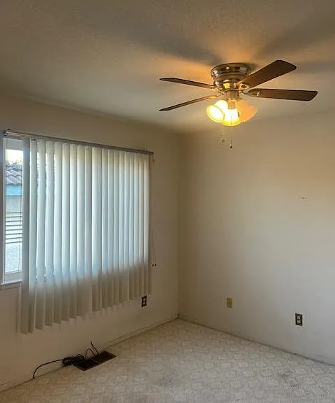 3404 Jamestown Dr — Photo 7
