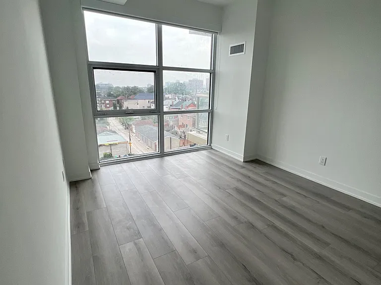 1787 Saint Clair Ave W #627 — Photo 3