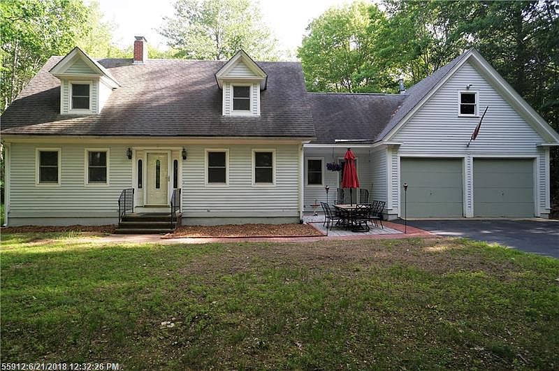 2nd image of 123 Buck St