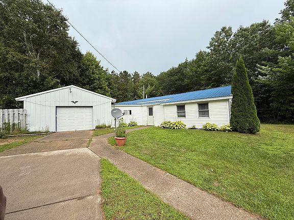 2nd image of 12416 W Lakeshore Dr