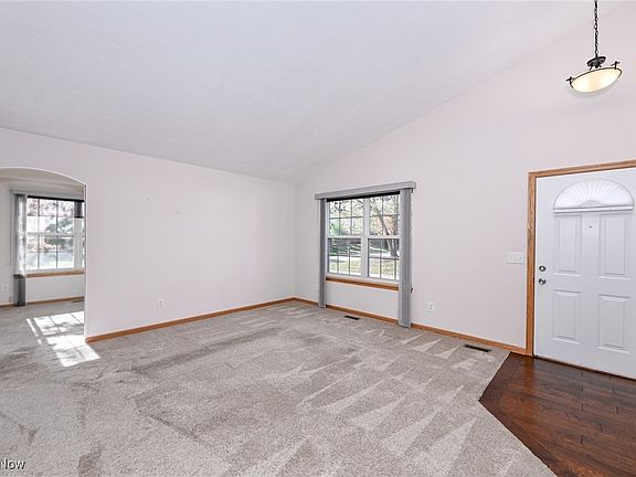 3rd image of 4544 Grand Teton Dr
