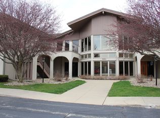 891 Exeter Turn APT E1, Bourbonnais, IL 60914