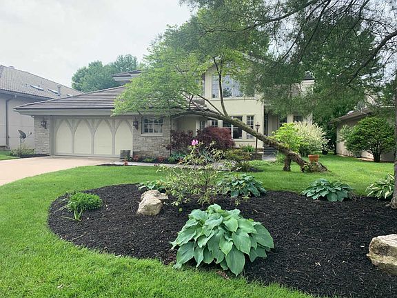3rd image of 3950 E Villa Way
