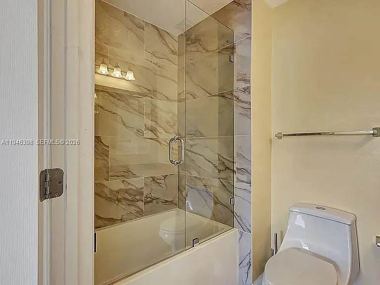 1018 SW Eckard Ave — Photo 27