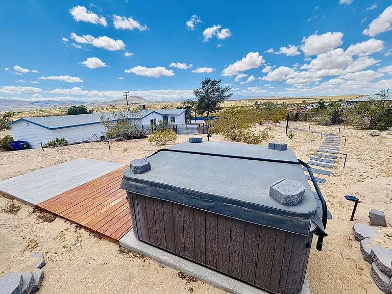 63208 Sandola Ln — Photo 26