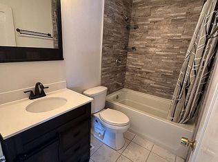 203 E Fulton St, Dow City, IA 51528