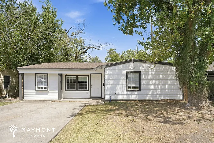 4 bed, 2.0 bath, 1400 sqft, $1,730 — Photo 1