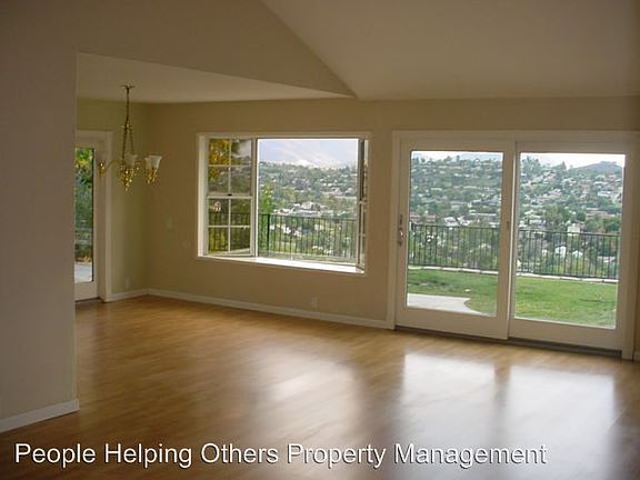 5th image of 9857 Mozelle Ln