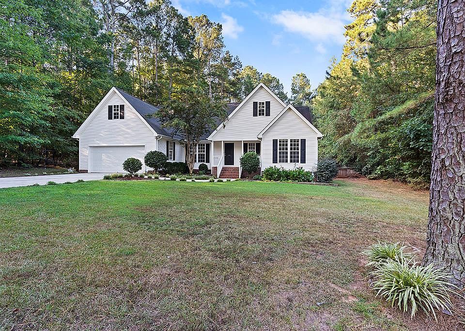 1st image of 109 Twisted Oak Dr