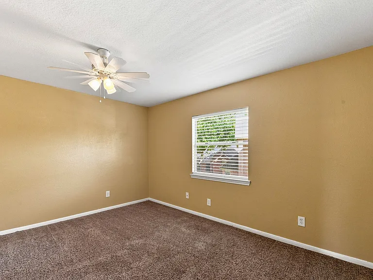 21503 Millhouse Cir — Photo 19