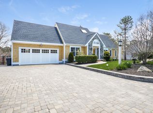 38 Squibnockett Dr, East Falmouth, MA 02536
