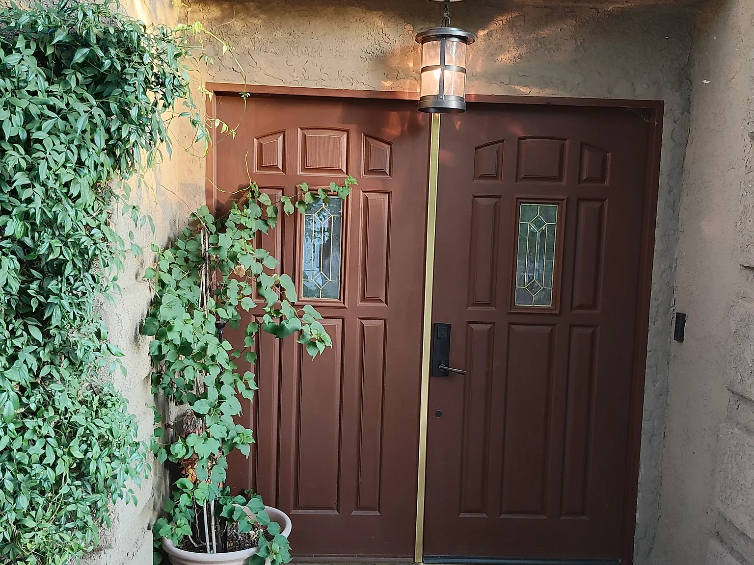 Lexington Dr, Val Verde — Photo 1