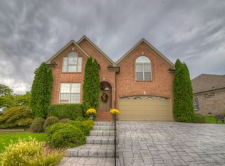 1192 Fairvue Village Ln, Gallatin, TN 37066