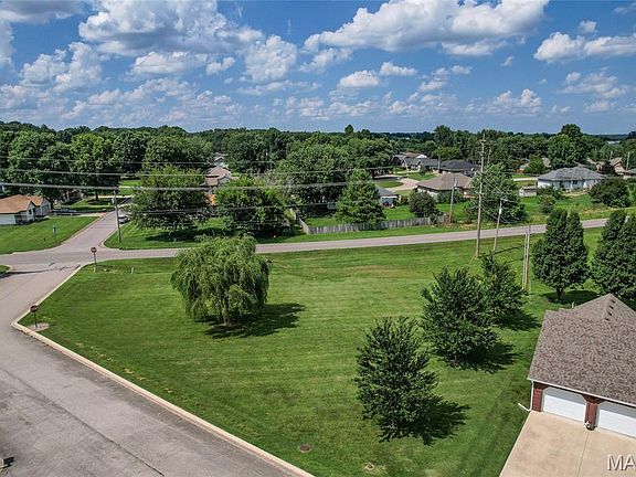 2nd image of Quail Valley Cir