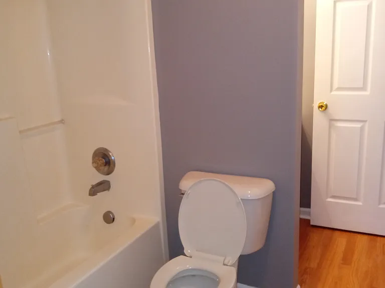 5668 Polk St — Photo 5