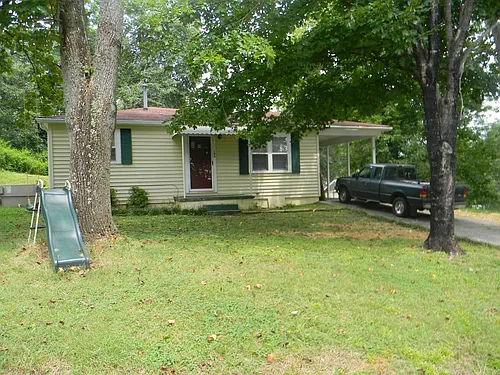 204 Shryer Rd Photo 1