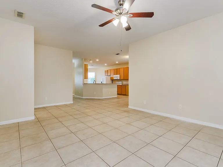 5516 Cape Hatteras Dr — Photo 4