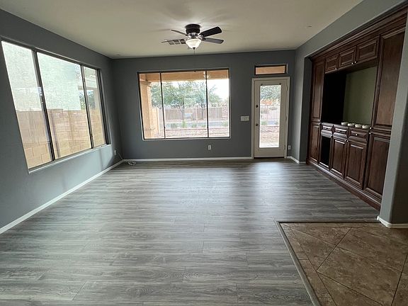 5th image of 3171 S Southwind Dr