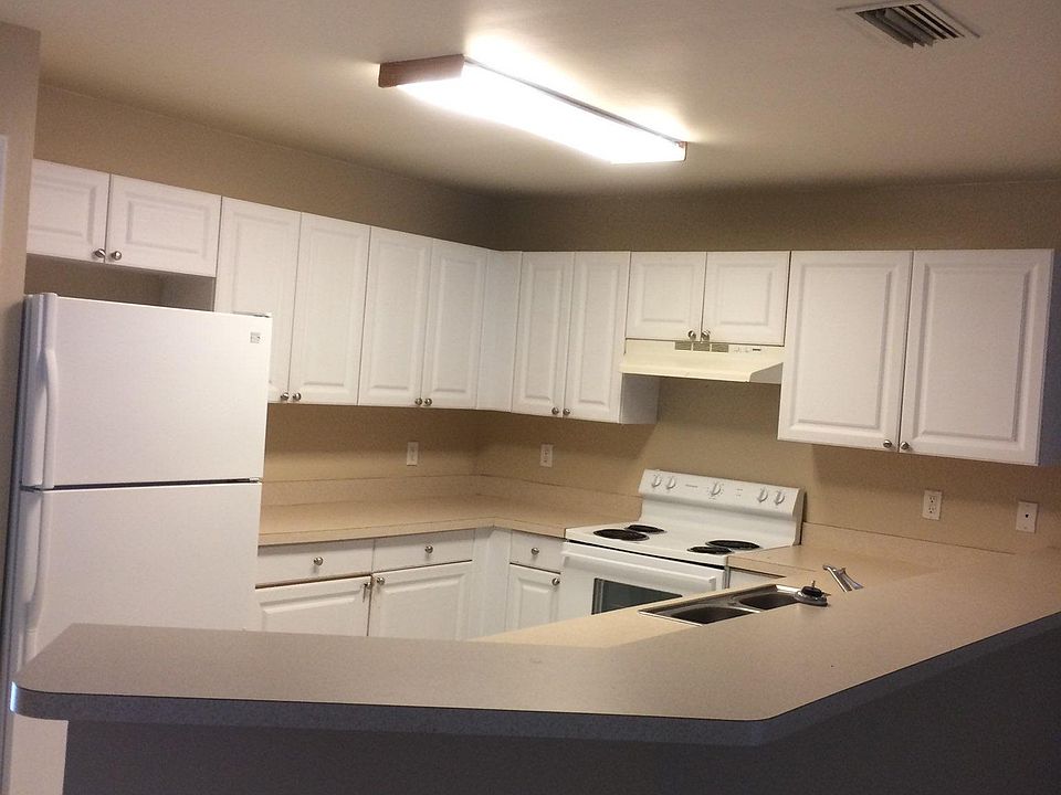 1st image of 4911 Leonard Blvd S