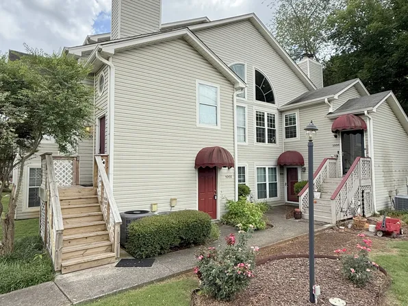 1002 Stones Throw Dr NW #1, Huntsville, AL 35806