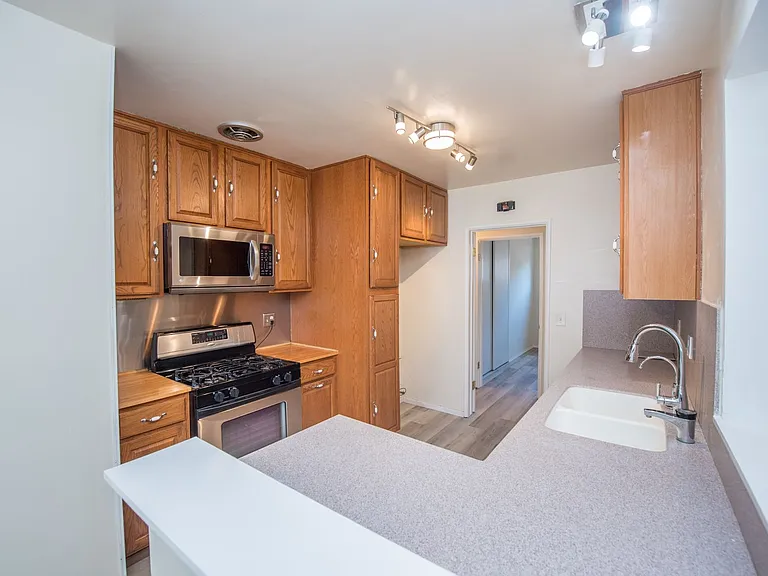 13391 Wynant Dr — Photo 10