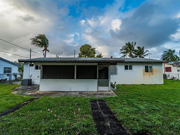 5th image of 241 W 20th Street