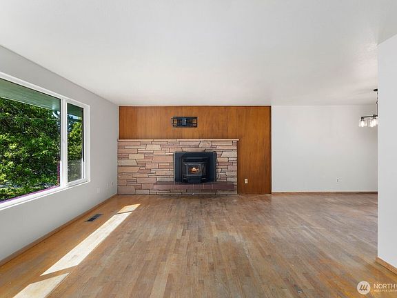5th image of 16721 McRae Road NW