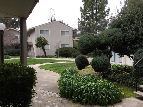 2nd image of 14245 Lora Dr APT 14
