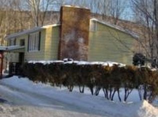 30 Ray St, Gorham, NH 03581