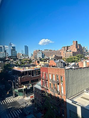 4th image of 756 Washington St #8H