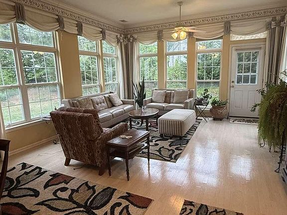 2nd image of 9 Summerfield Drive