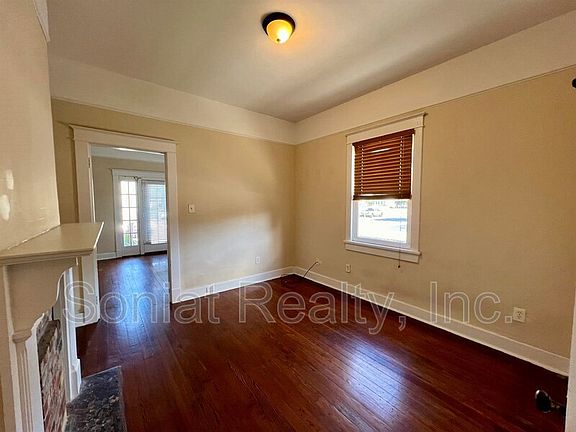 3rd image of 1900 Iberville St