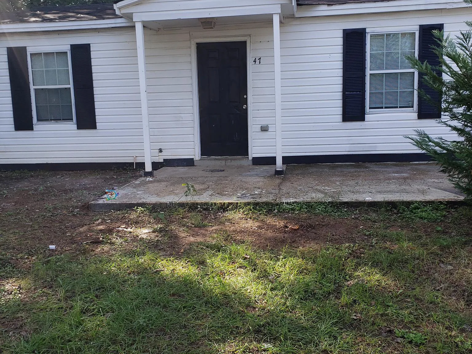 2 bed, 800 sqft, $700 — Photo 2
